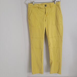 Cabi size 6 Pants button zip pockets stretch yellow belt loops skinny